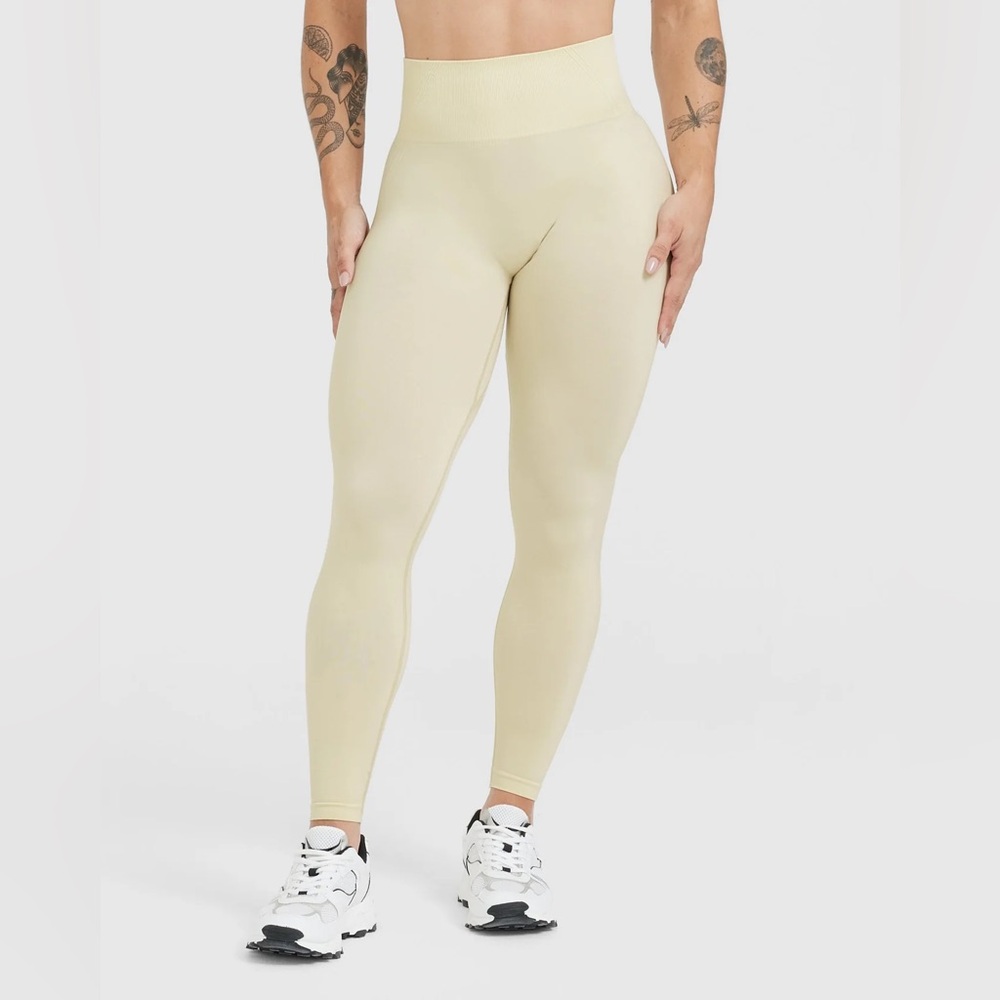 Oner Active Effortless Seamless Leggings | Vanilla - M - Short